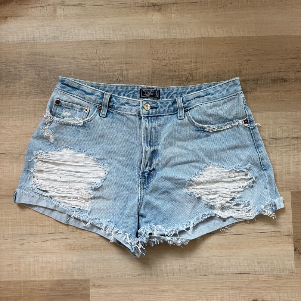 Abercrombie & Fitch Annie High Rise Short 32/14